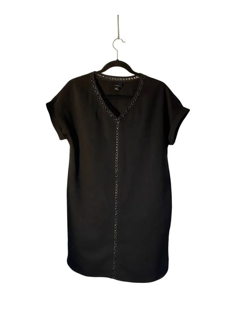 Lumiere women’s black V-neck woven detail shift dress M